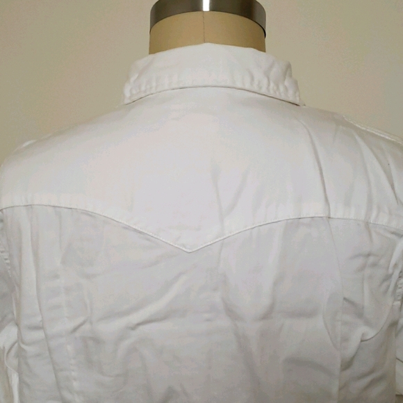 Levi's button down - Picture 3 of 7